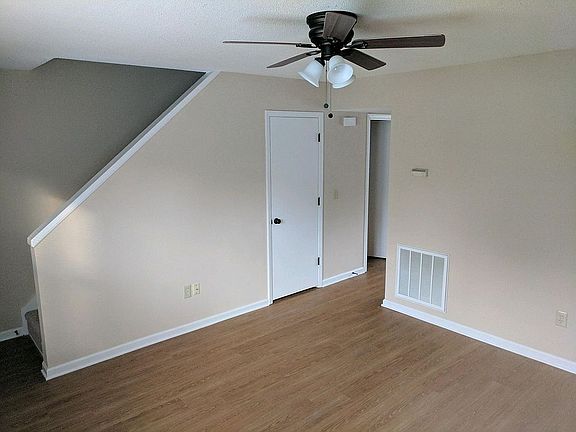 Living Rm