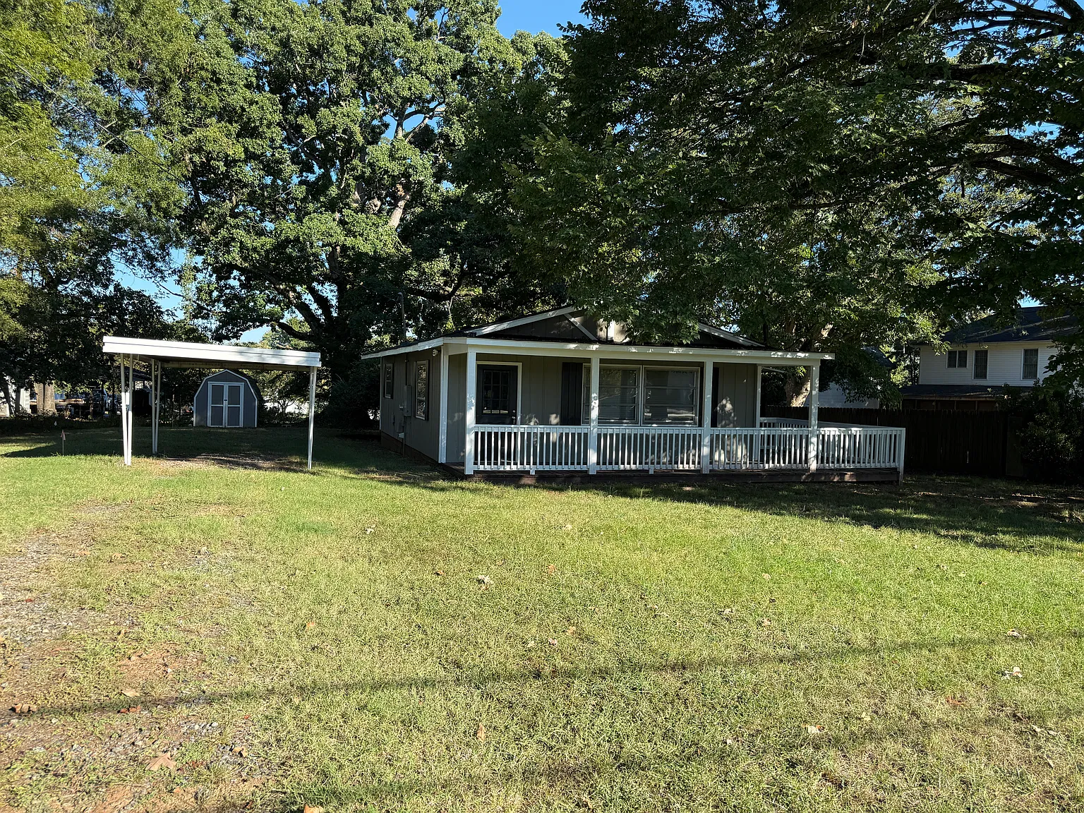 2 bed, 816 sqft, $1,495 — Photo 2
