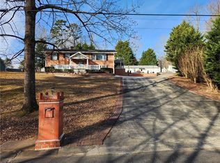2959 Pine Hill Dr NW, Kennesaw, GA 30144