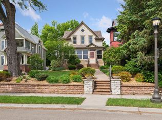 1253 Como Blvd W, Saint Paul, MN 55103