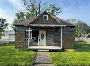 317 E 9th St, Georgetown, IL 61846