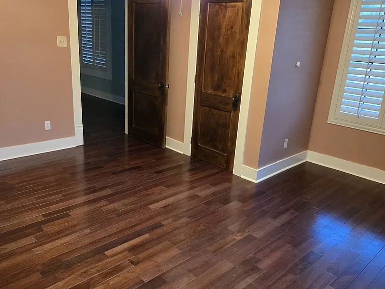 715 S Barnett Ave — Photo 7