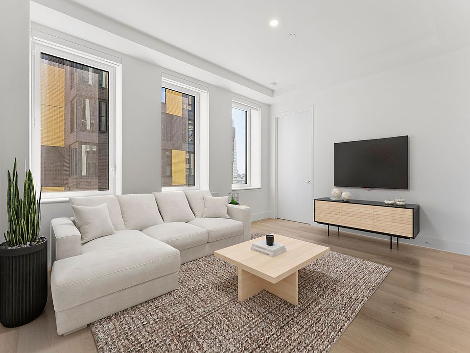 1st image of 55 Broad St #2714