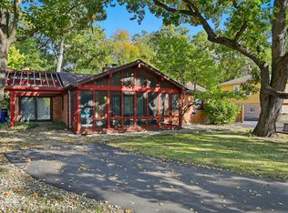 7354 W Palos Ave, Palos Heights, IL 60463