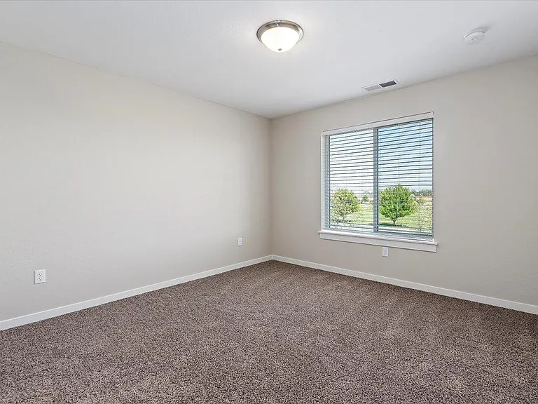 The Summit Apartments — Photo 134