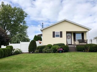 298 Meridian Ave, Scranton, PA 18504