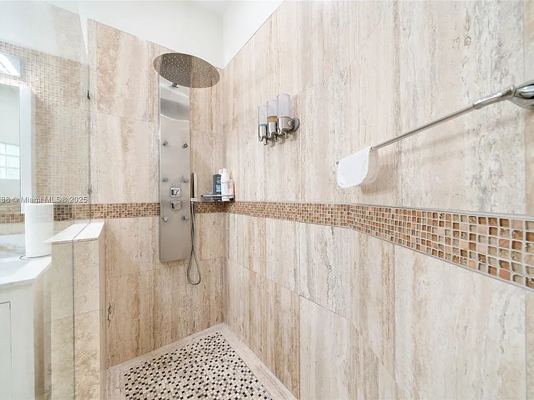 5424 SW 154th Pl — Photo 25