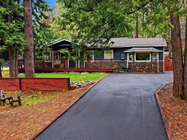 2273 Flanders Dr, Arnold, CA 95223