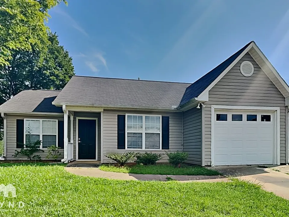 200 Cedar Ridge Cir