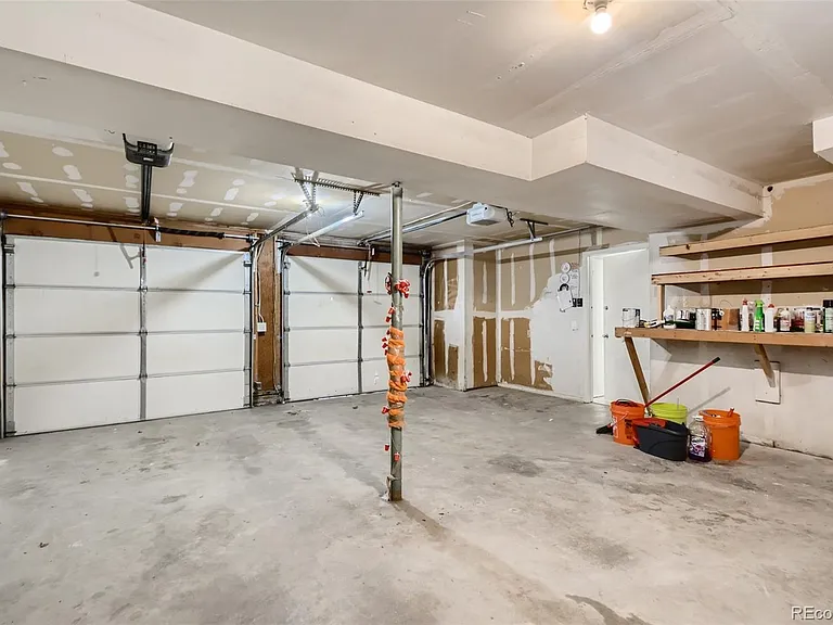 375 S Krameria St — Photo 22