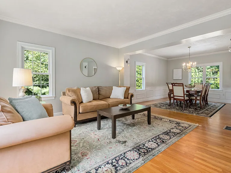 13 Breakneck Hill Rd — Photo 12