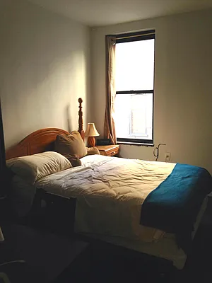 Rented by Mirador Real Estate | media 9