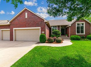 2414 N Peckham St, Wichita, KS 67228