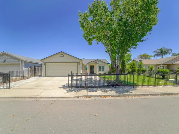 1447 Chardonnay Way, Livingston, CA 95334