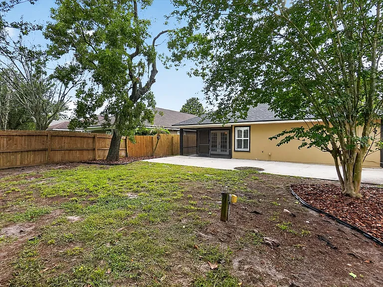 863 S Lilac Loop — Photo 39