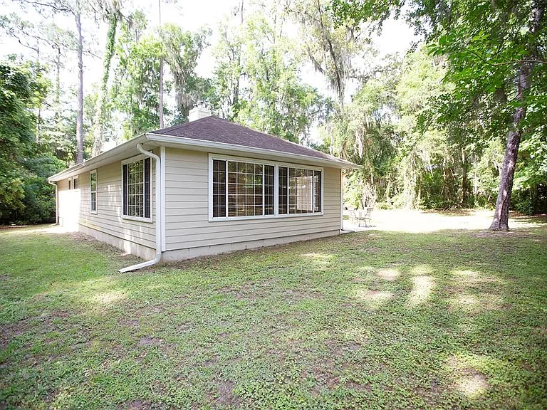 2340 NW 16th Ave — Photo 30