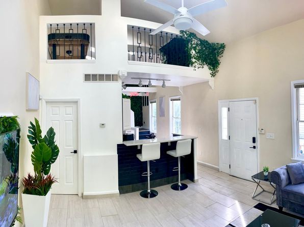 129 Gage St #1