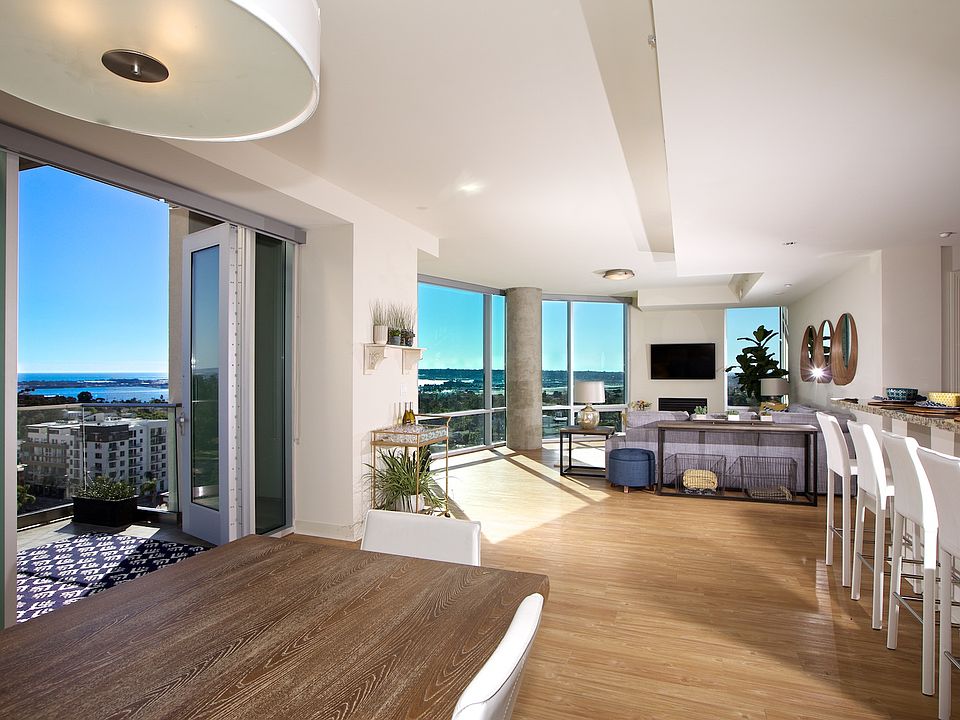 1st image of 3415 6th Ave #500
