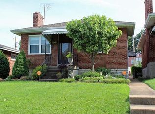 4154 McDonald Ave, Saint Louis, MO 63116