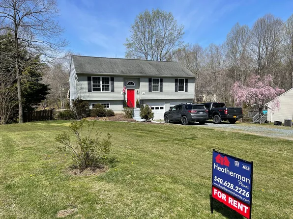 121 Hilda Dr, Stafford, VA 22556