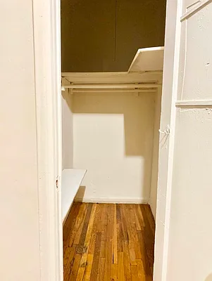 Rented by EastMount Realty LLC | media 15