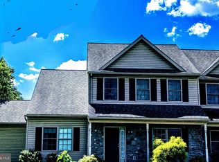 92 Springbrook Ct, Lancaster, PA 17603