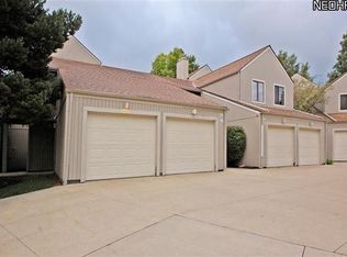 36 Landings Way, Avon Lake, OH 44012