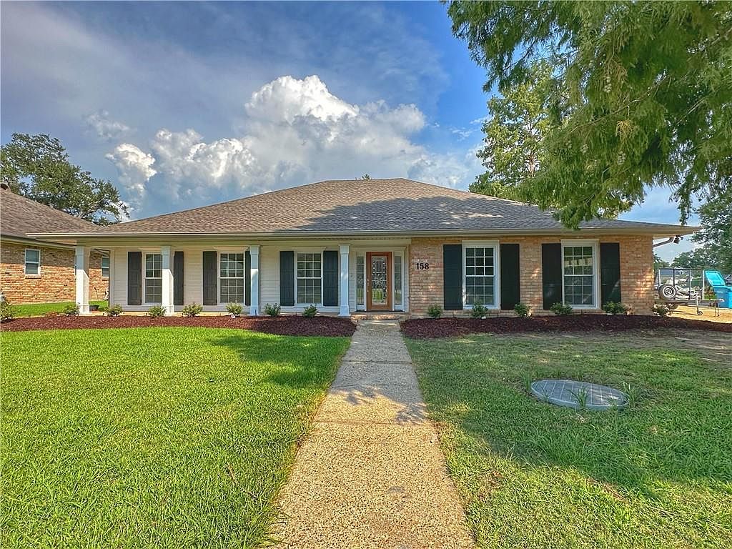 158 Villere Dr