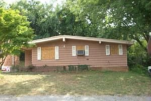 1st image of 2906 Forest Hill Ave NW