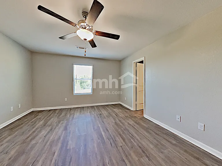 3430 Ridge Hill Pkwy — Photo 13