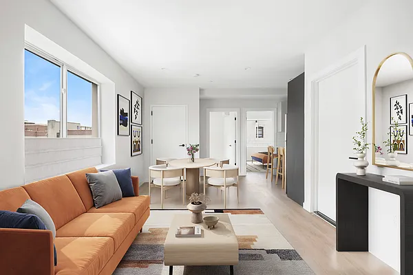 Rented by Bohemia Realty Group | media 12