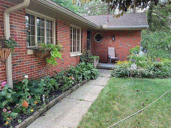 2nd image of 3287 Patty Ann Dr