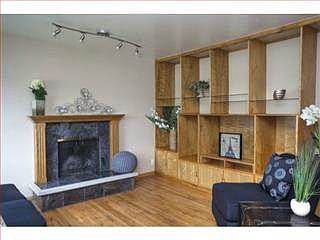 4th image of 1227 Escalero Ave