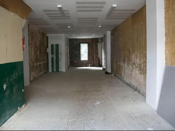 194 Howard Avenue image 17 of 20