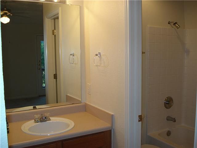 2nd image of 3201 El Salido Pkwy #211