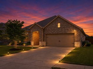 145 Coyote Trl, Caddo Mills, TX 75135
