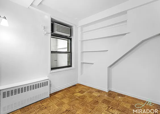 Rented by Mirador Real Estate | media 5