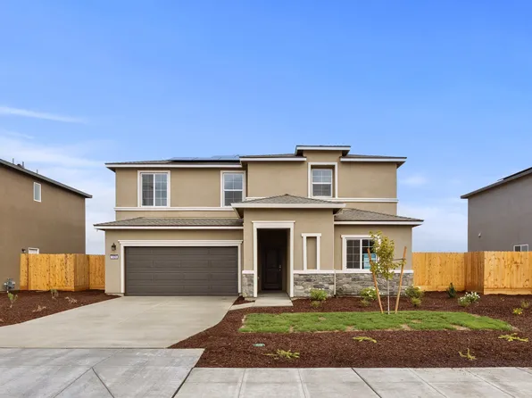 1426 W Clara Ave, Fowler, CA 93625
