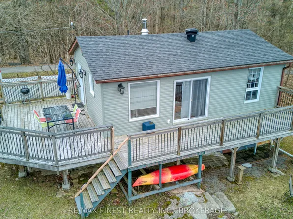 59 Oak Ln S, Central Frontenac, ON K0H 2P0