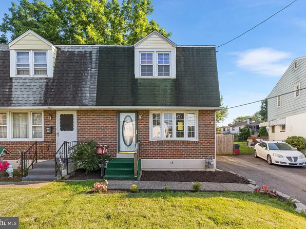 3428 Oak Ln, Upland, PA 19015