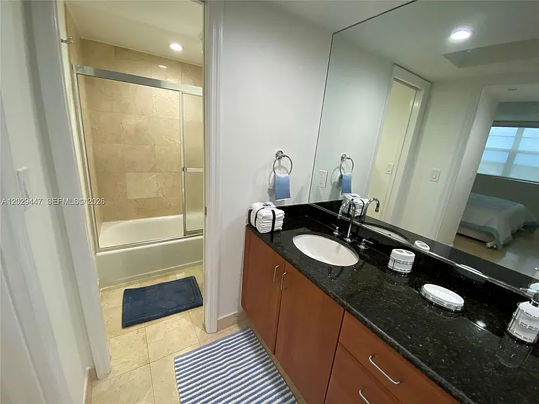 6917 Collins Ave #1422 — Photo 7
