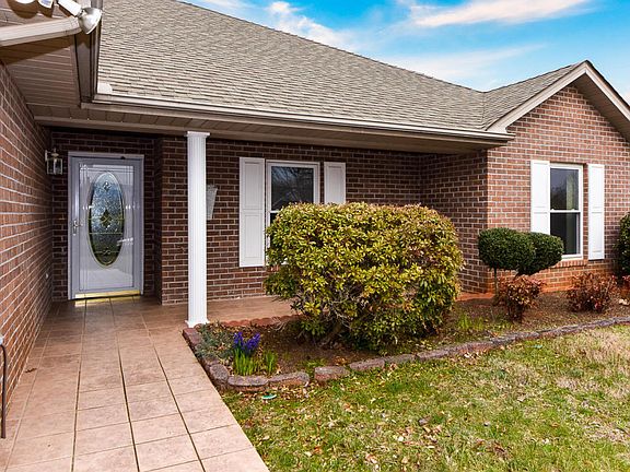2nd image of 2315 Portland Dr