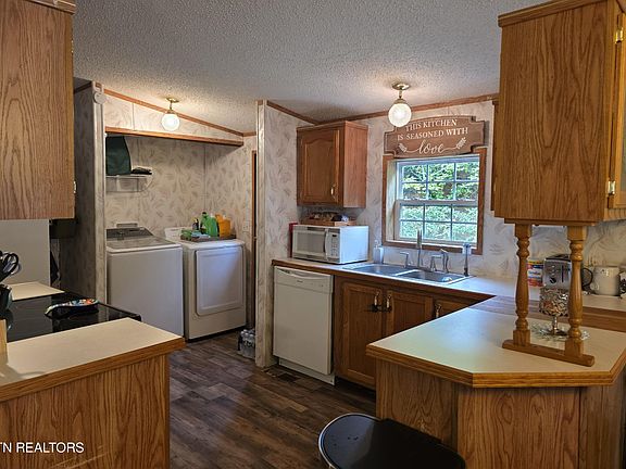 5th image of 1430 Lisa Way