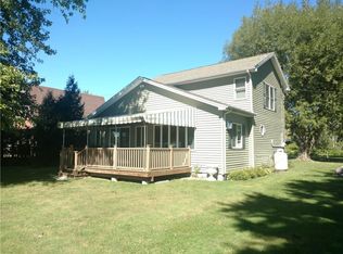 16 Private Rd E, Perry, NY 14530