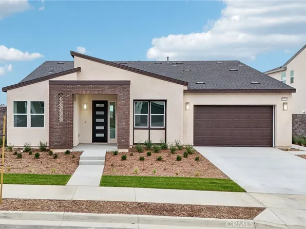 15919 Conservatory Dr, Fontana, CA 92336