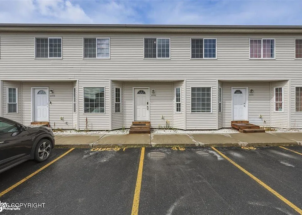 8446 Sara Lynn Pl