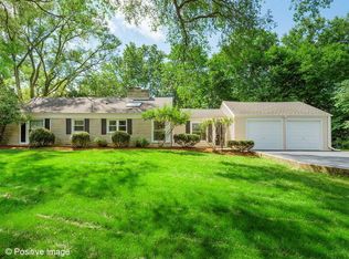 600 Saddle Rd, Wheaton, IL 60187