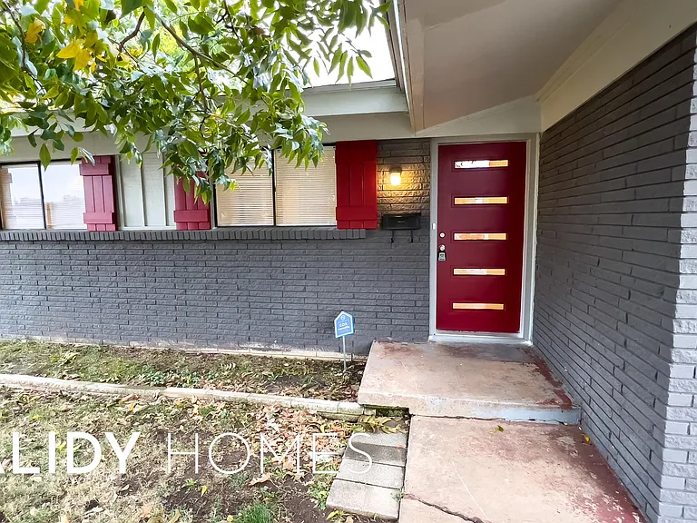 2714 Tottingham Rd — Photo 5