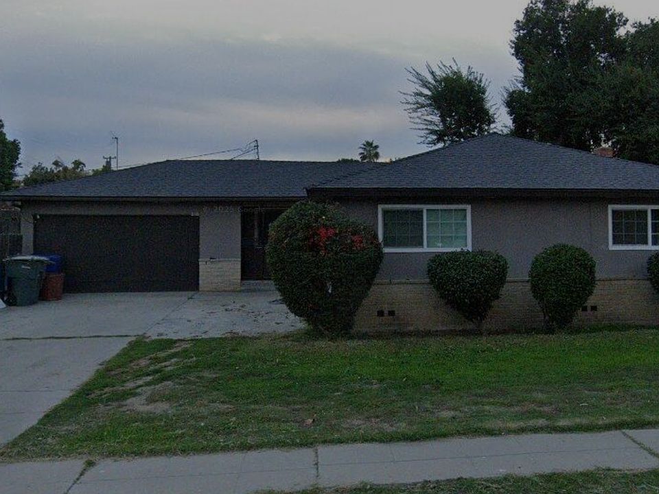1st image of 4608 E Gettysburg Ave