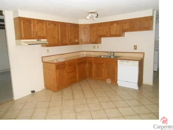312 Holiday Dr, Attica, IN 47918